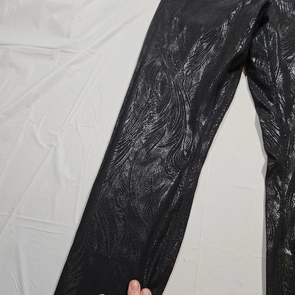 NWOT Lululemon Wunder Under High-Rise Tight 28" *Shine (Acclimatize Black Foil) - Picture 8 of 16